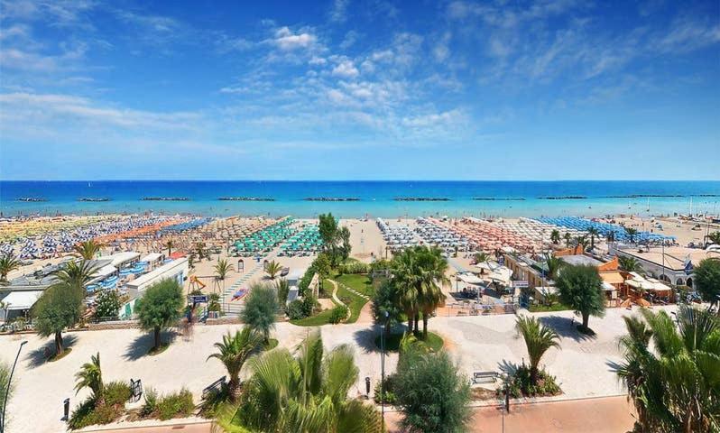 Апартаменты Casa Gabry Design A Due Passi Dal Centro E Dal Mare Сан-Бенедетто-дель-Тронто Экстерьер фото