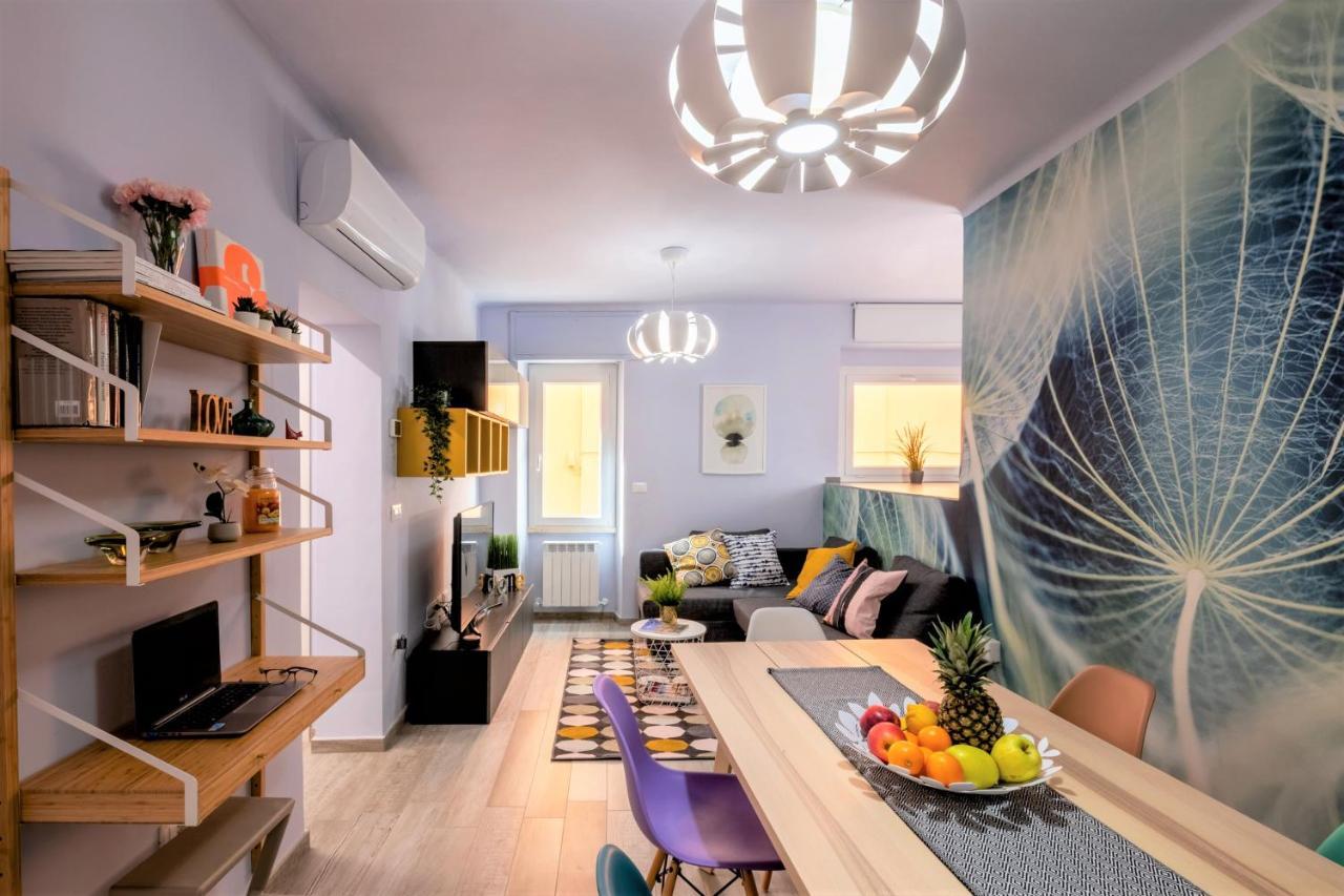 Апартаменты Casa Gabry Design A Due Passi Dal Centro E Dal Mare Сан-Бенедетто-дель-Тронто Экстерьер фото